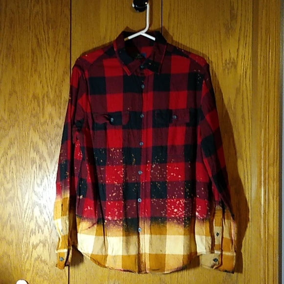 Flannel shirt, bleached with Jolly AF on the back - Picture 2 of 6